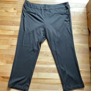 Savvy Fit Patterned Pull-on  Pant